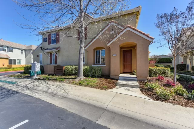 MLS: 221019721 Condo For Sale