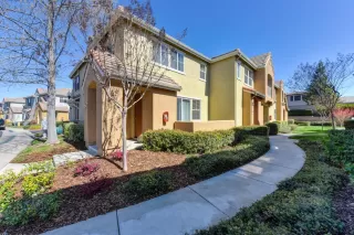 Photo #1: 221019721 Listing