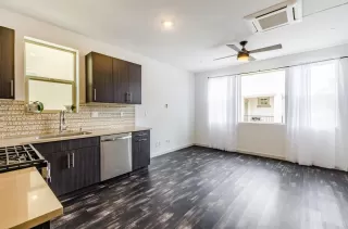 Photo #5: 221019991 Listing