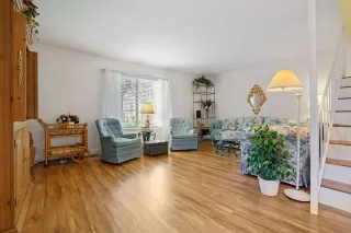 Photo #4: 221019999 Listing 