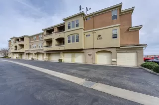 Photo #2: 221021203 Listing