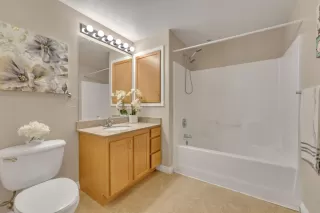 Photo #4: 221021297 Listing