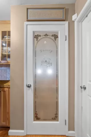 Photo #3: 221021461 Listing