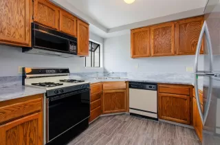 Photo #2: 221021698 Listing 