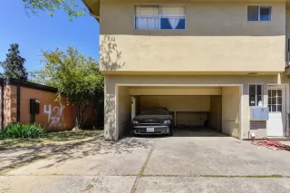 Photo #3: 221022018 Listing