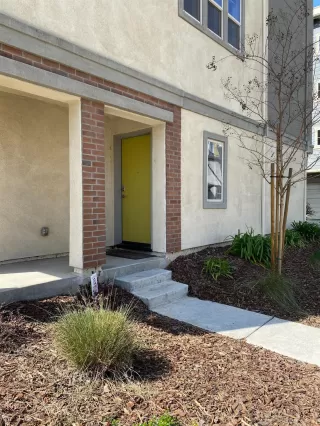 Photo #2: 221022935 Listing