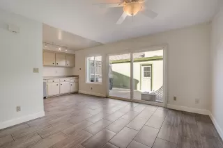 Photo #5: 221023352 Listing