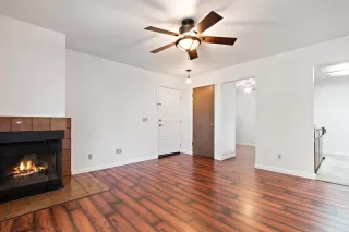 Photo #2: 221023599 Listing