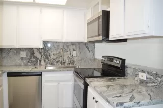 Photo #3: 221024187 Listing