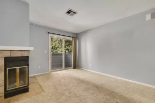 Photo #1: 221024652 Listing 