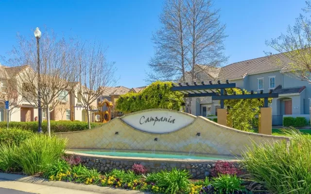 MLS: 221025294 Condo For Sale