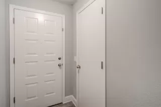 Photo #2: 221025332 Listing