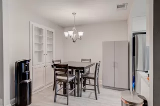 Photo #5: 221025332 Listing