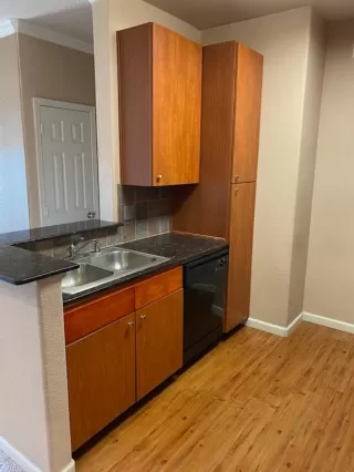 Photo #5: 221025412 Listing 