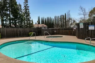 Photo #3: 221025994 Listing