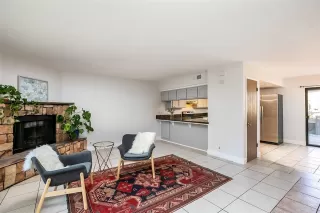 Photo #4: 221025994 Listing