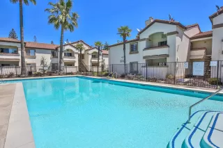 Photo #2: 221026086 Listing 