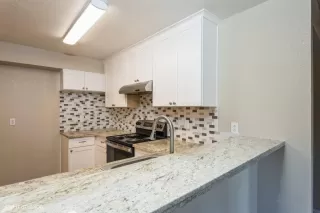 Photo #5: 221026524 Listing