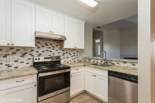 Photo #6: 221026524 Listing