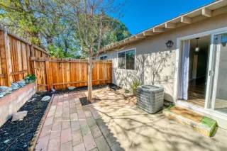 Photo #1: 221026635 Listing