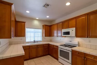 Photo #6: 221027195 Listing