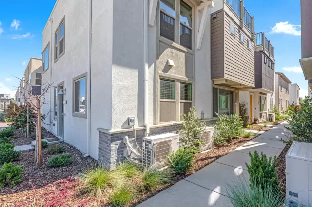 MLS: 221028326 Condo For Sale
