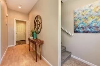 Photo #4: 221028601 Listing