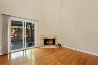 Photo #3: 221029755 Listing