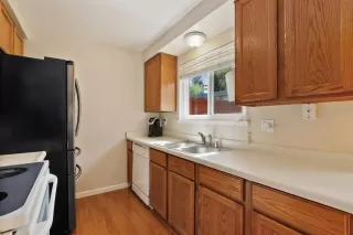 Photo #6: 221029755 Listing