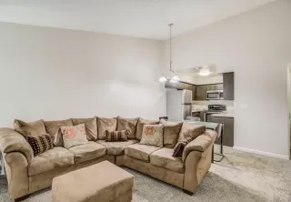 Photo #2: 221030679 Listing