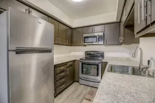 Photo #5: 221030679 Listing