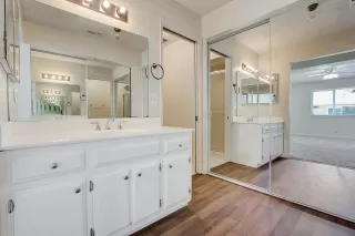 Photo #3: 221031177 Listing