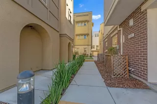 Photo #1: 221031577 Listing 