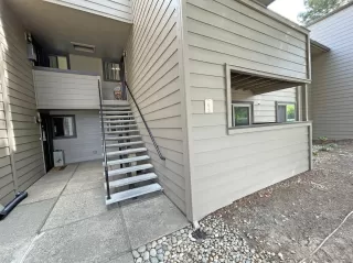 Photo #1: 221031772 Listing