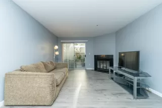 Photo #2: 221032376 Listing