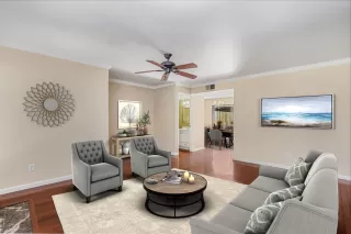 Photo #3: 221033593 Listing