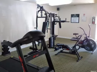 Photo #6: 221034159 Listing