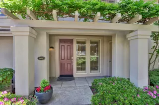 Photo #2: 221034513 Listing