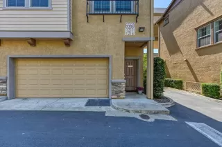 Photo #3: 221035435 Listing