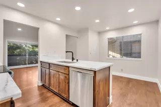 Photo #6: 221035640 Listing