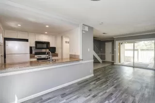 Photo #5: 221035662 Listing