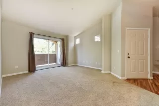 Photo #4: 221035978 Listing