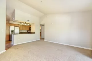 Photo #6: 221035978 Listing