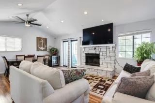 Photo #2: 221036233 Listing 