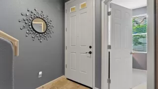 Photo #2: 221036599 Listing 