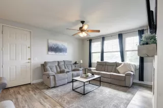 Photo #1: 221036899 Listing