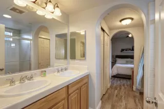 Photo #6: 221036899 Listing