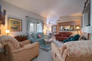 Photo #3: 221037176 Listing