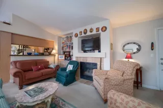 Photo #6: 221037176 Listing