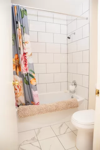 Photo #6: 221037648 Listing